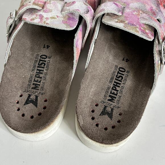 Mephisto Floral Mules with White Soles - Picture 9 of 10